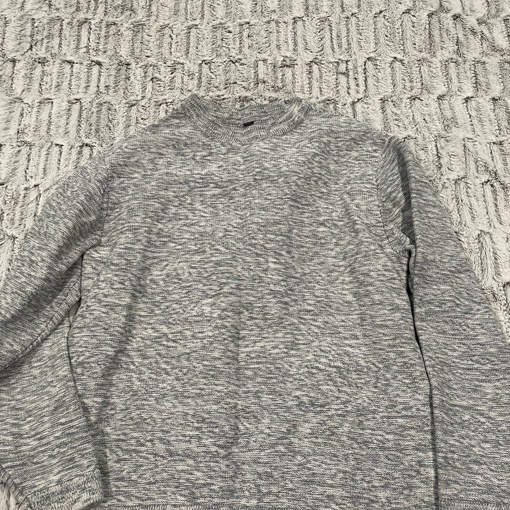 Men's Gray Sweater
